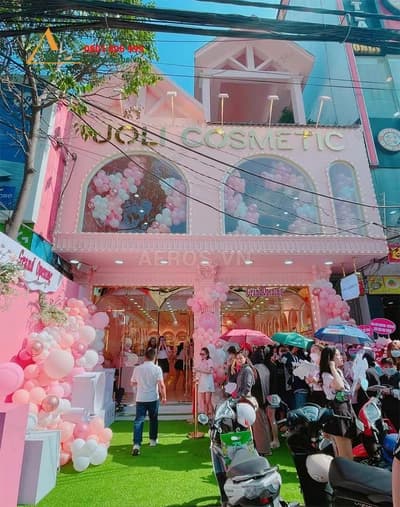 Hình ảnh danh mục Thiết Kế Shop Mỹ Phẩm. Khám phá các sản phẩm và dịch vụ trong danh mục Thiết Kế Shop Mỹ Phẩm. Chúng tôi cung cấp giải pháp chất lượng cao, đáp ứng mọi nhu cầu của khách hàng với dịch vụ chuyên nghiệp và tận tâm.