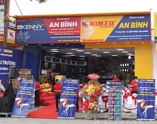 Dự án AEROS THIẾT KẾ THI CÔNG SHOWROOM TRƯNG BÀY SƠN KENNY-KINZO TẠI CẦN THƠ Hình ảnh dự án AEROS THIẾT KẾ THI CÔNG SHOWROOM TRƯNG BÀY SƠN KENNY-KINZO TẠI CẦN THƠ. Khám phá chi tiết về dự án AEROS THIẾT KẾ THI CÔNG SHOWROOM TRƯNG BÀY SƠN KENNY-KINZO TẠI CẦN THƠ được thực hiện bởi đội ngũ chuyên gia giàu kinh nghiệm. Dự án này thể hiện sự chuyên nghiệp và chất lượng trong từng công đoạn thực hiện.
