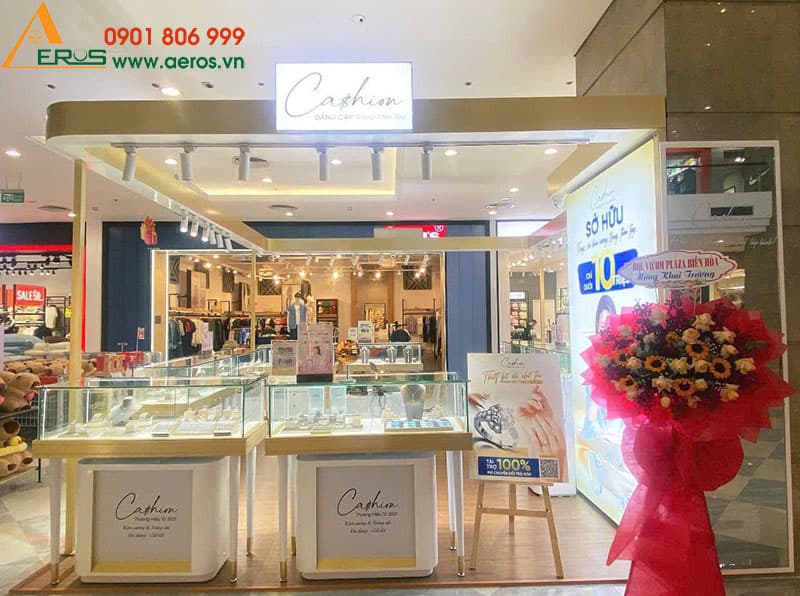 Dự án Thiết kế gian hàng trang sức cao cấp Cashion tại Vincom Biên Hòa, Đồng Nai Hình ảnh dự án Thiết kế gian hàng trang sức cao cấp Cashion tại Vincom Biên Hòa, Đồng Nai. Khám phá chi tiết về dự án Thiết kế gian hàng trang sức cao cấp Cashion tại Vincom Biên Hòa, Đồng Nai được thực hiện bởi đội ngũ chuyên gia giàu kinh nghiệm. Dự án này thể hiện sự chuyên nghiệp và chất lượng trong từng công đoạn thực hiện.